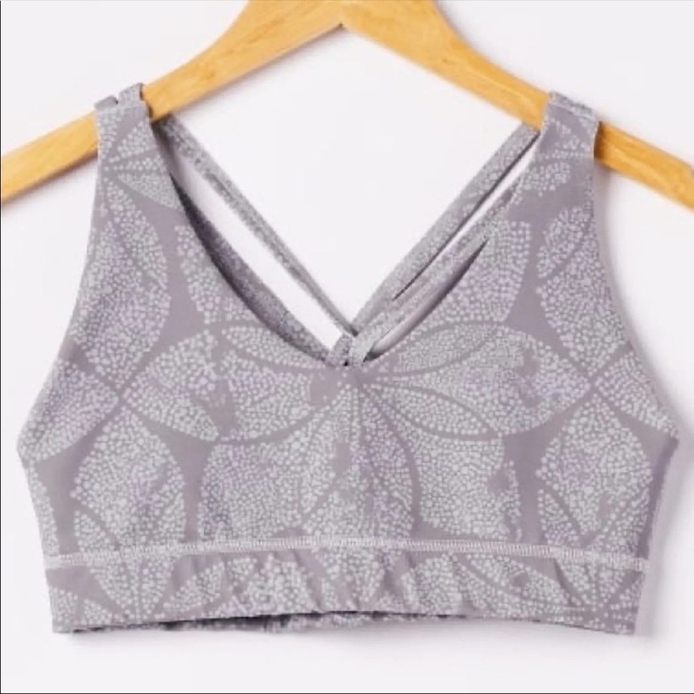 San Francisco City Lights Taylor Sports Bra in Storm Front (gray) 🤩 B4 - Picture 3 of 13